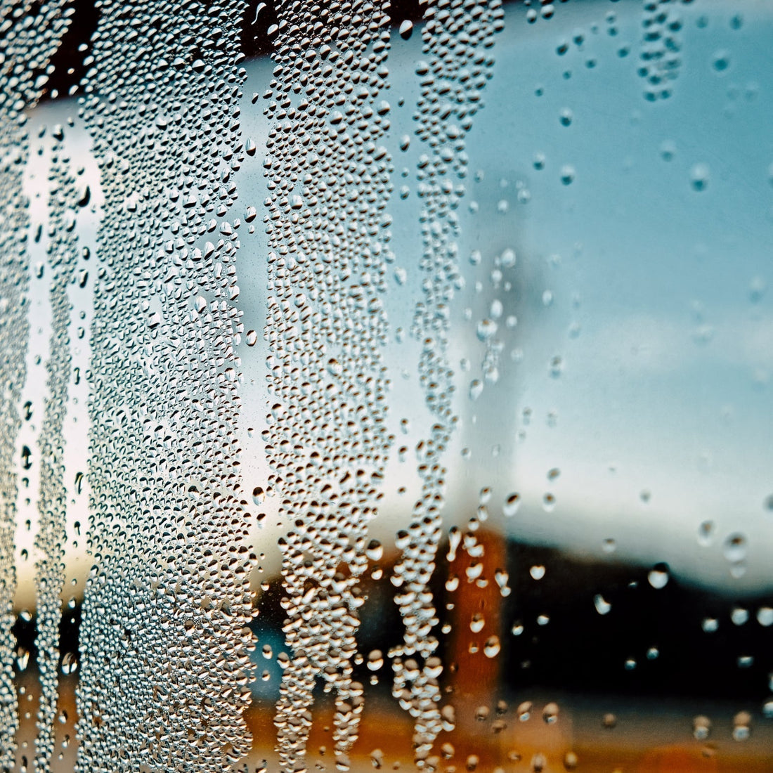 Wer nur morgens lüftet, bekämpft das Symptom – nicht das Problem.