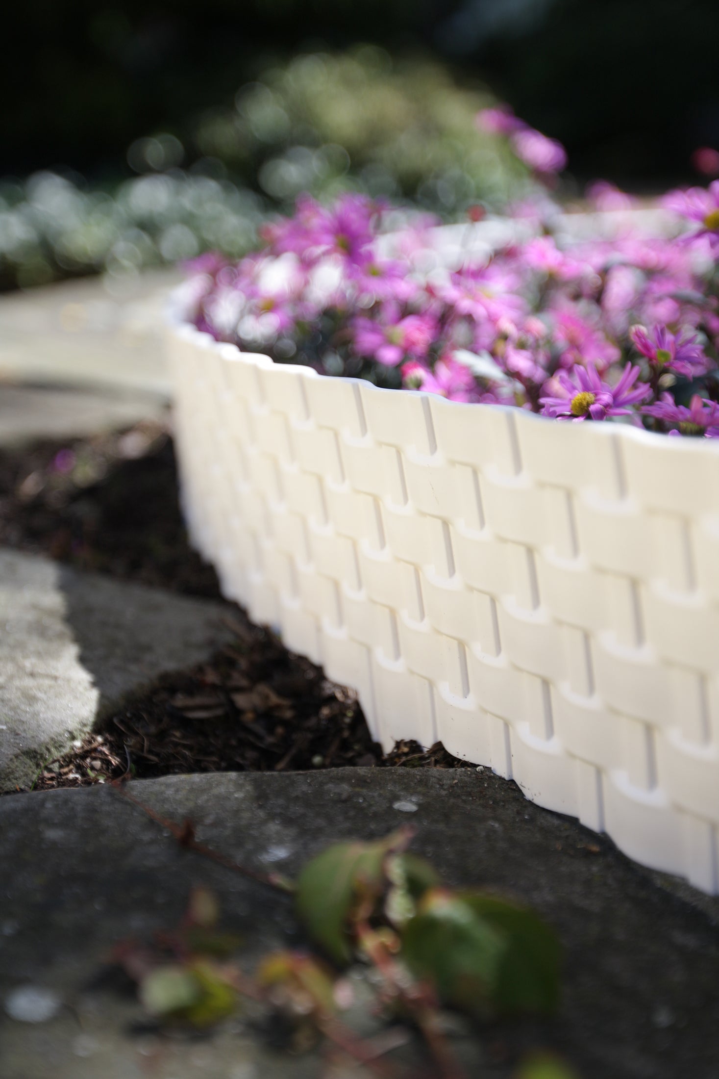 19,2 m Rasenkante mit 24 Elemente á 80 cm Biegbarer Kunststoff in Rattan-Design Beeteinfassung 3